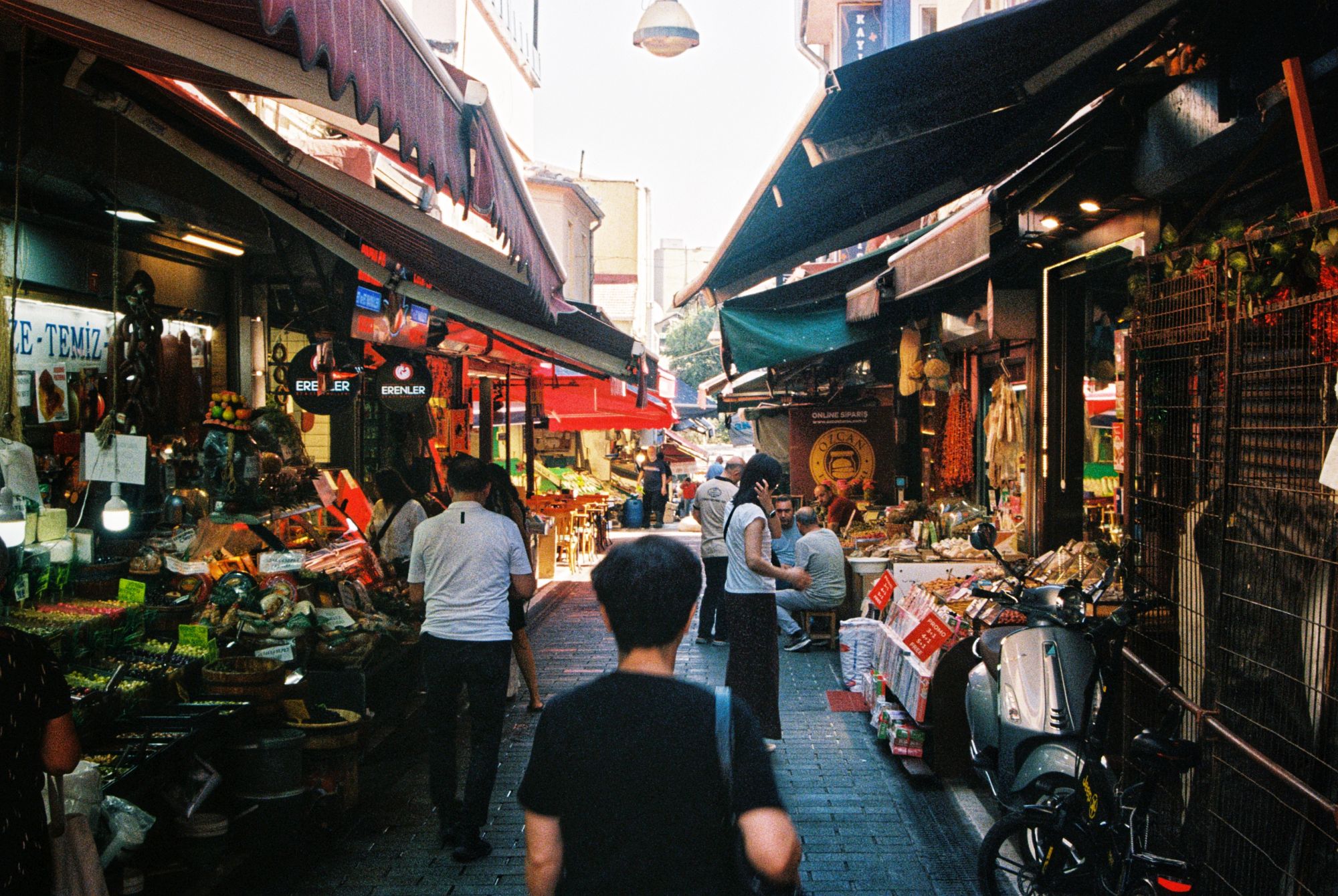 Discovering the city.